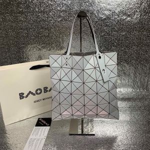 Cheap Issey Miyake Totes Outlet Sale, Bao Bao Issey Miyake