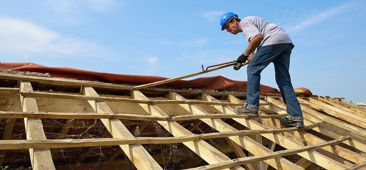 How to Choose the Right Residential Roof Repair Contractor? | by Roof Repair Near Keller, Tx | Oct, 2023 | Medium