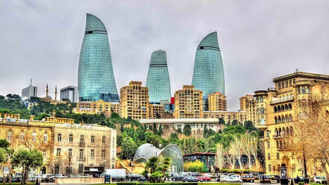 LOT Polish Airlines Baku Office in Azerbaijan +1-844-562-0277 - AirlineOfficeWorld