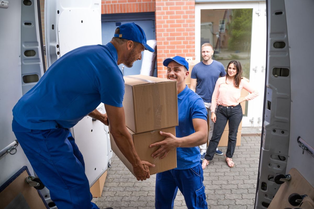 Movers Pricing 101: Your Average Moving Cost in Ontario