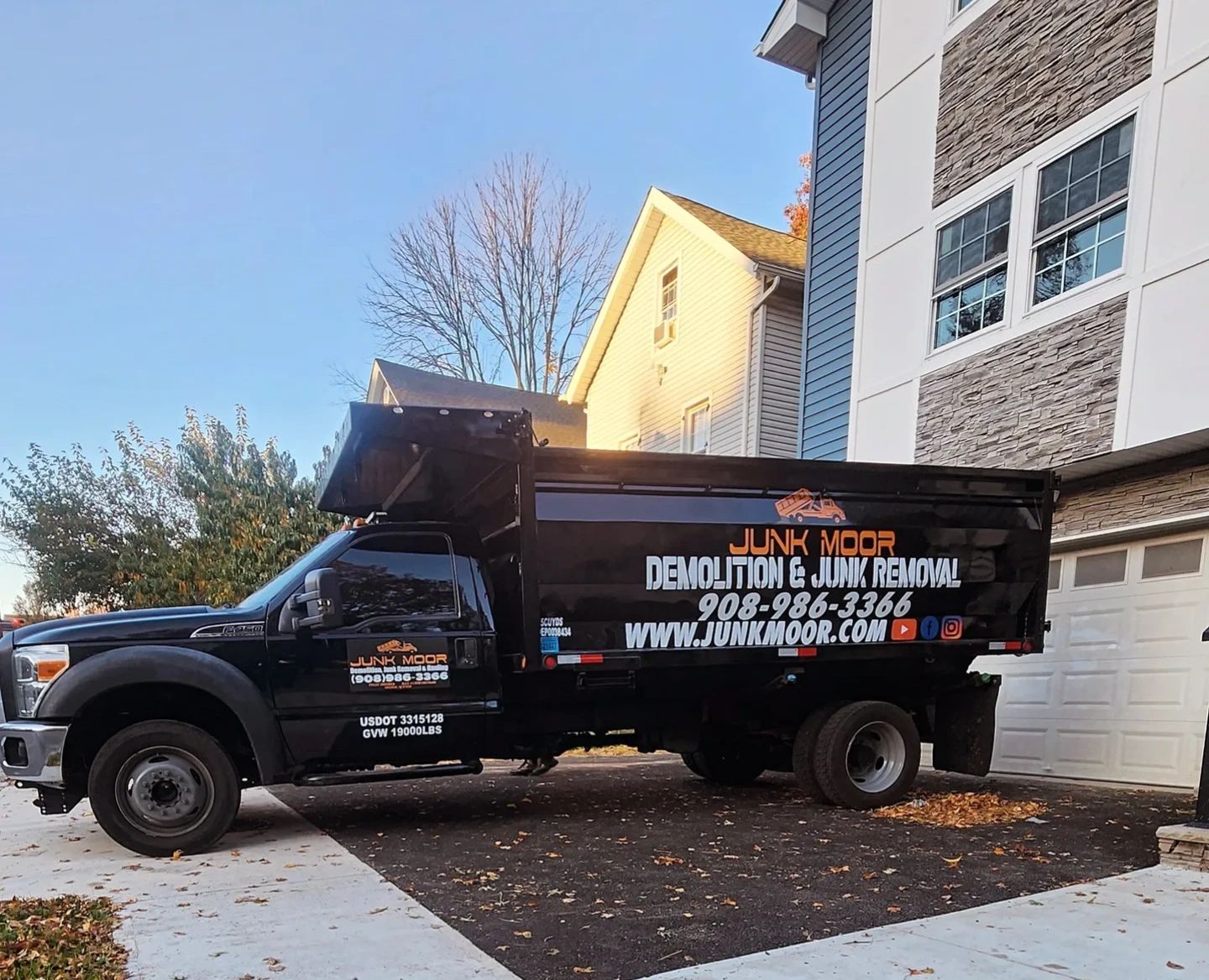 Maplewood Junk Removal & Debris Hauling | Trash Pickup