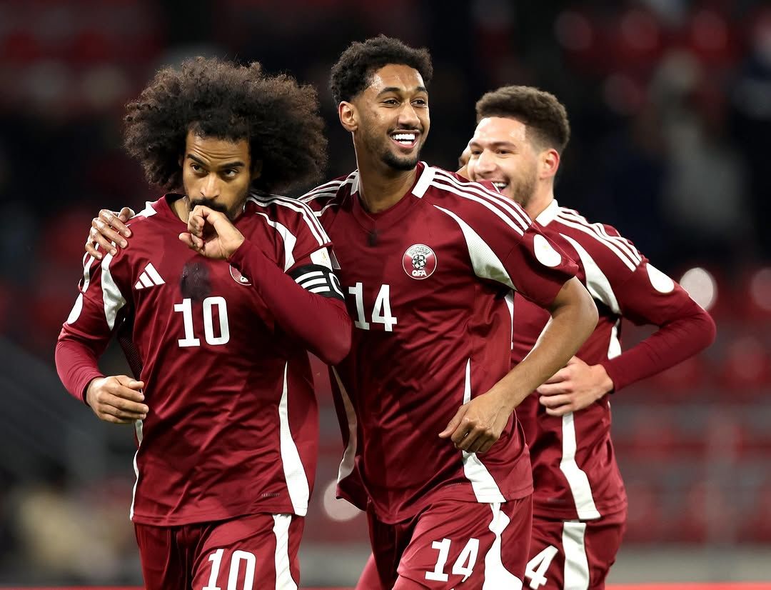 Soi kèo Oman vs Qatar lúc 21h15 ngày 24/12/2024