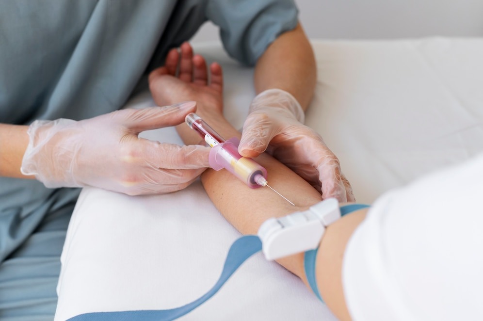 Unlock Your Healthcare Career with Phlebotomy Courses UK – Centauri World